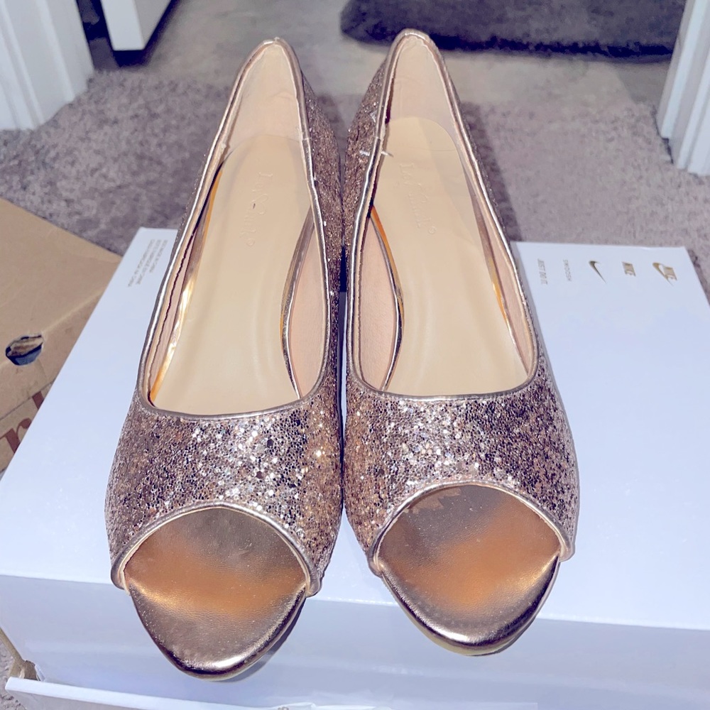Lov Mark Rose Gold Wedges